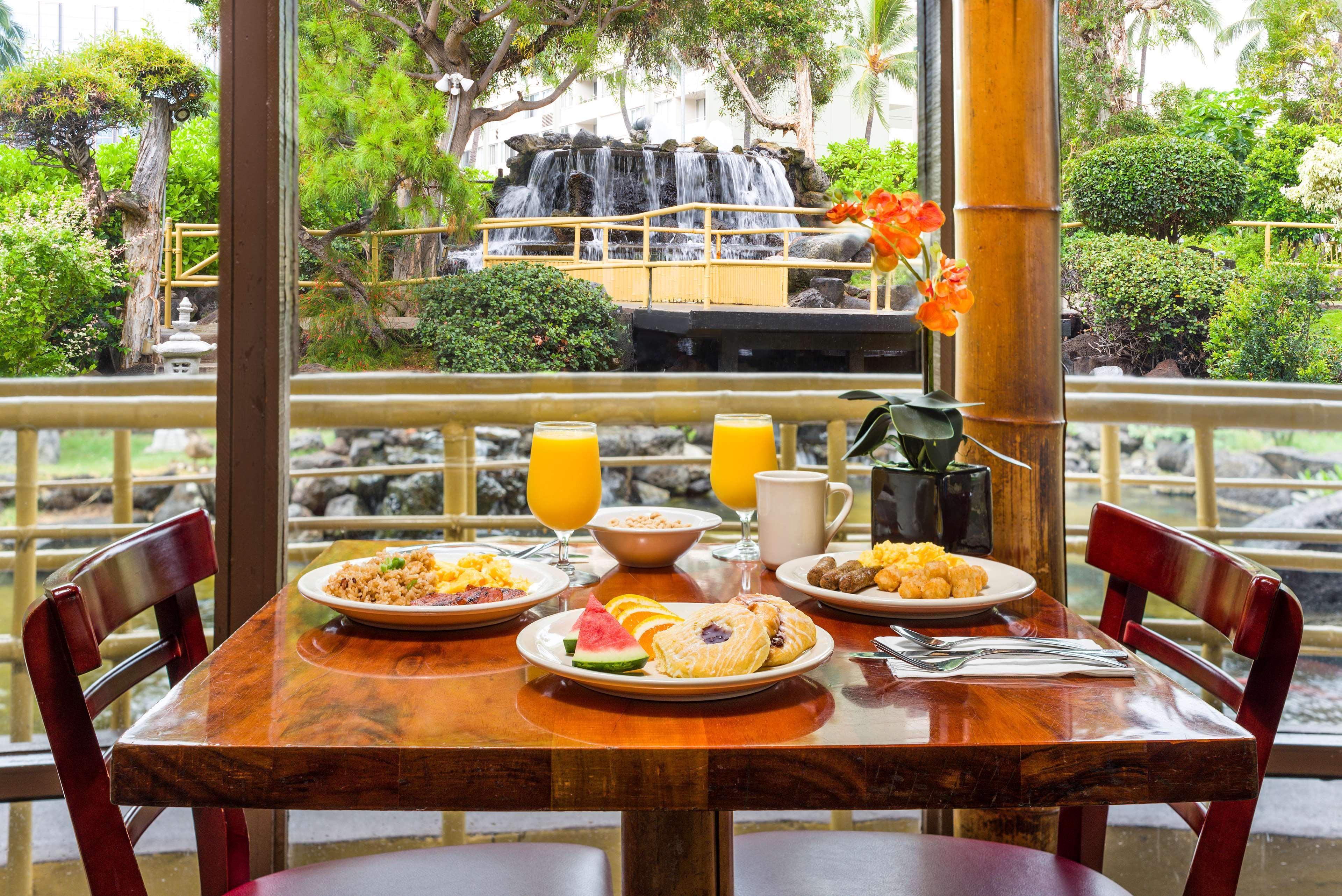 Pagoda Hotel Honolulu Bagian luar foto