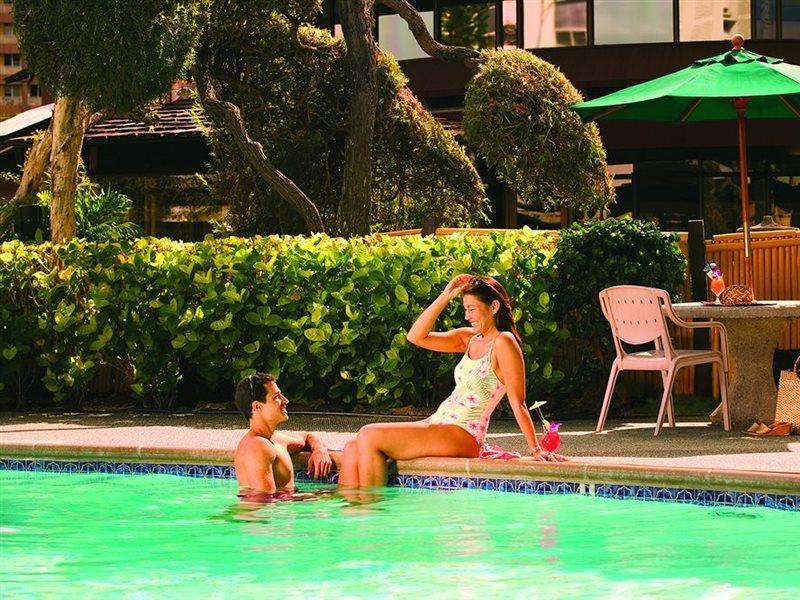 Pagoda Hotel Honolulu Bagian luar foto