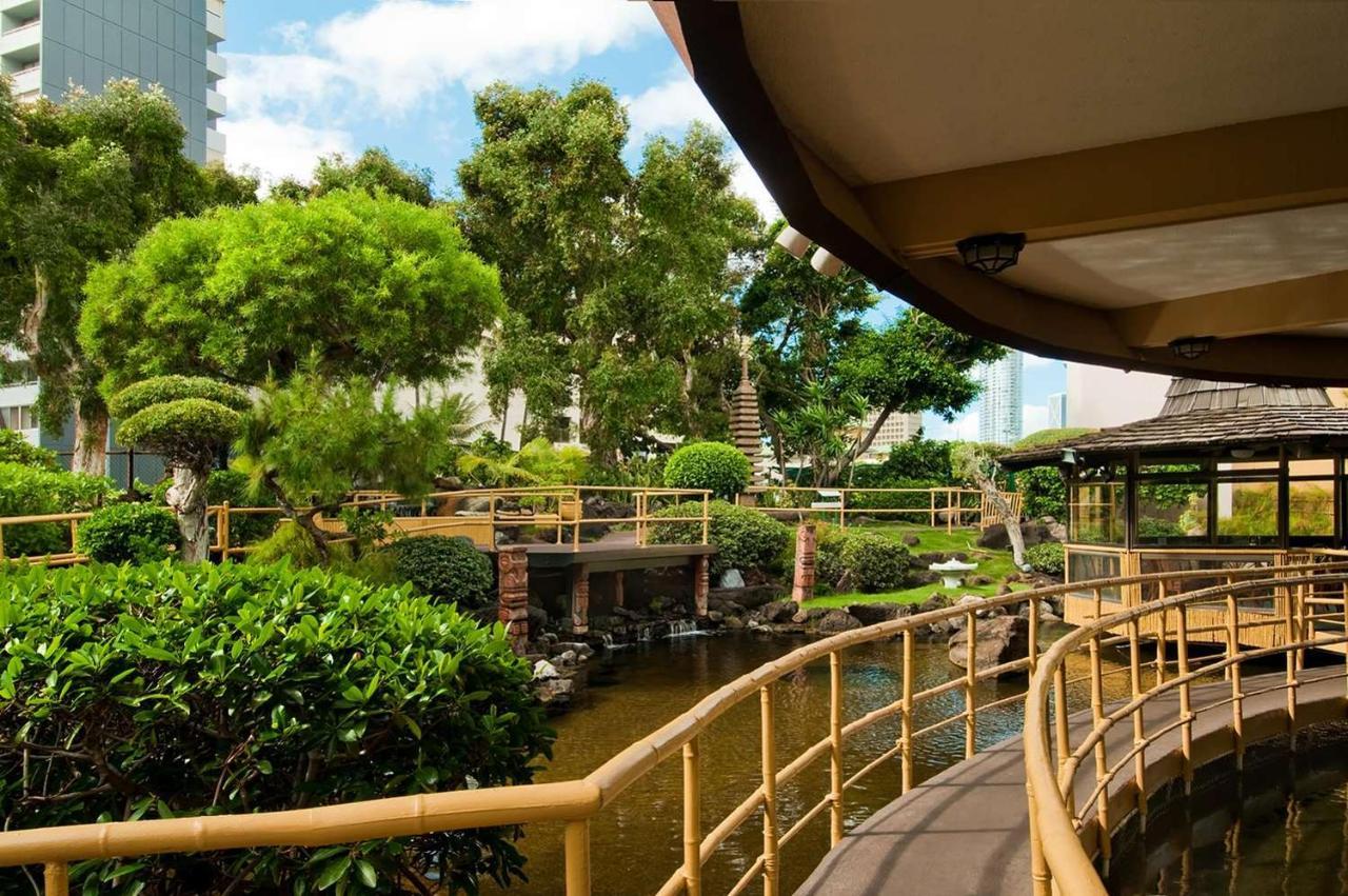 Pagoda Hotel Honolulu Bagian luar foto