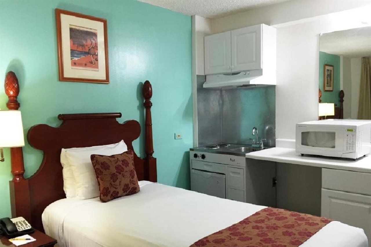 Pagoda Hotel Honolulu Bagian luar foto